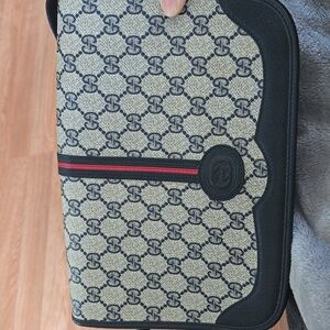 Vintage Authentic Gucci Shoulder Bag